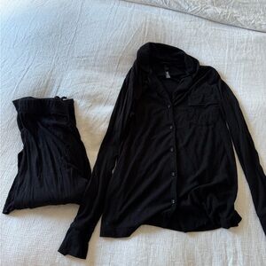 Skims soft lunge sleepwear set